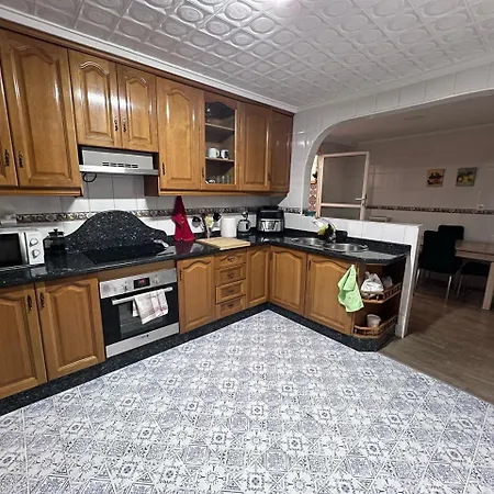 Проживание в семье Casa Sempere *